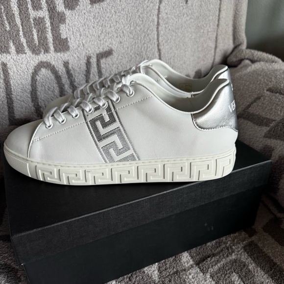 Versace greca sneakers 1014460 1A00776-2W270 white/silver 44/11 NWT